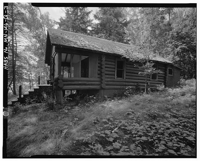 - Joyce Estate, B. C. Cabin, Chippewa National Forest...