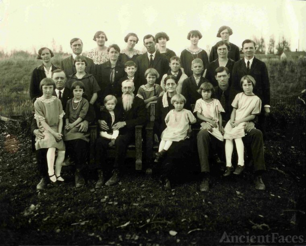 Melton-Willard Families