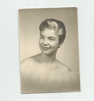 Sarah Ann Lipham's Senior Portrait