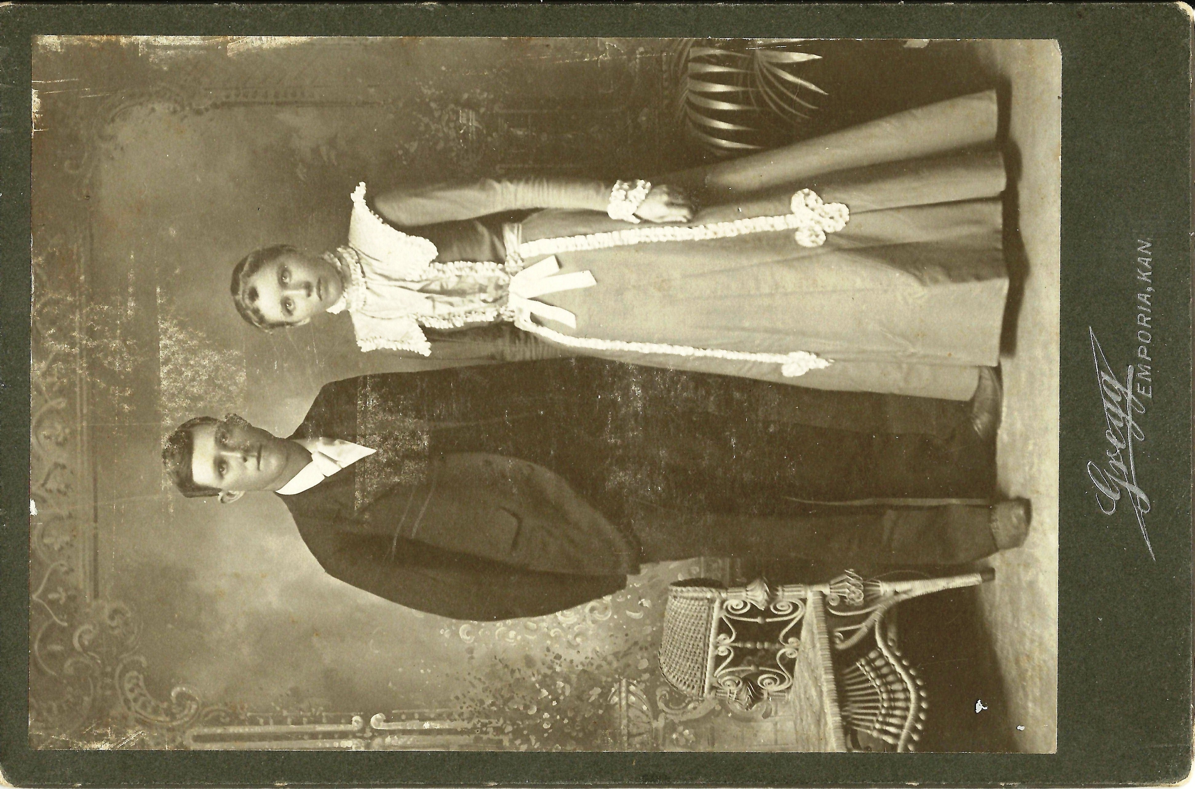 Oliver and Luella Clayton, 1900