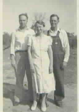 Kenneth, Vivian and Gene Eberhart
