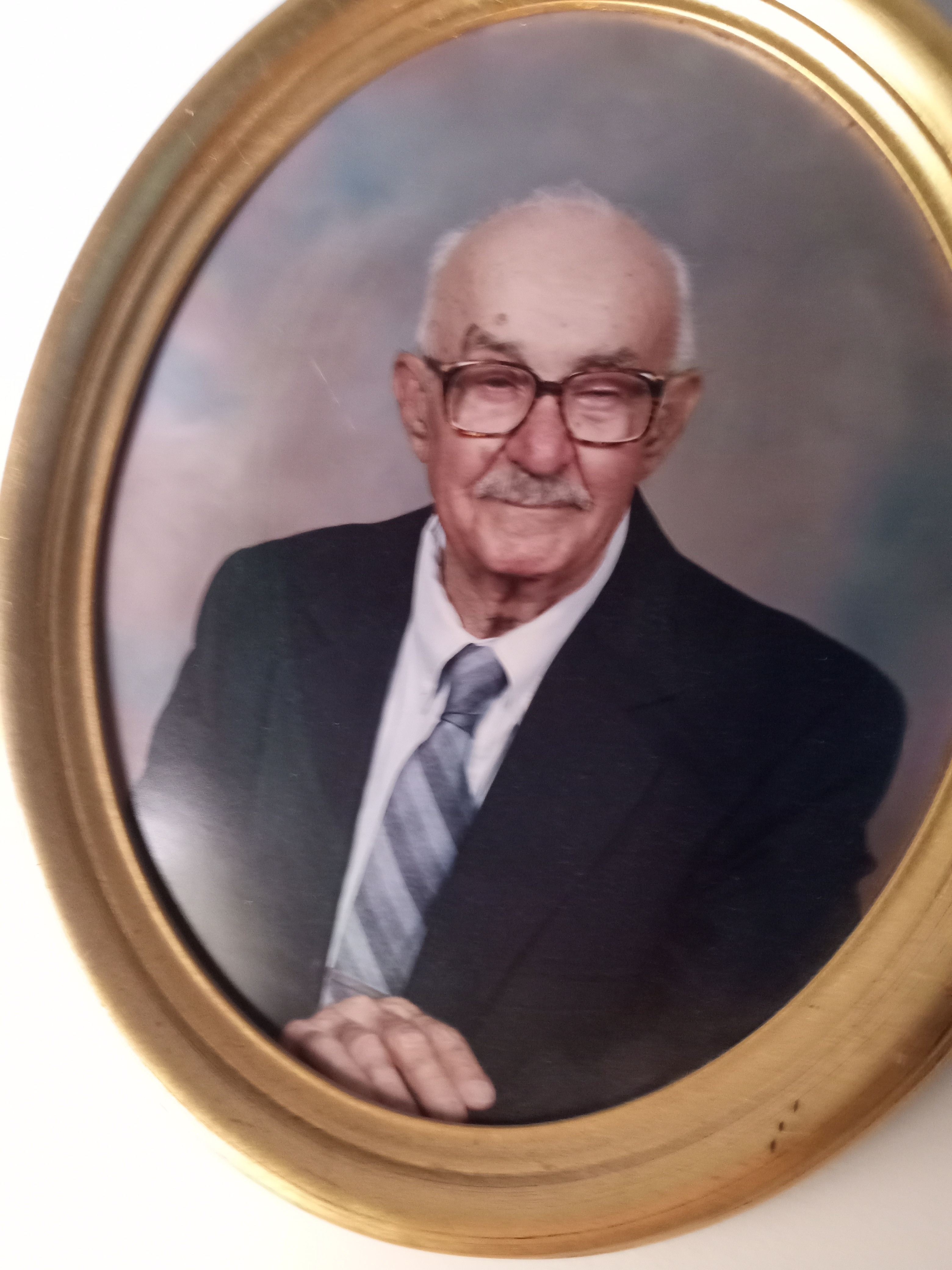William Mendicino