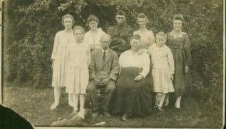 Harris Family c 1917