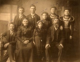 Wilhelm Henrich Puls Family Photo
