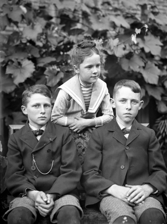 Three Unknown Children, MO
