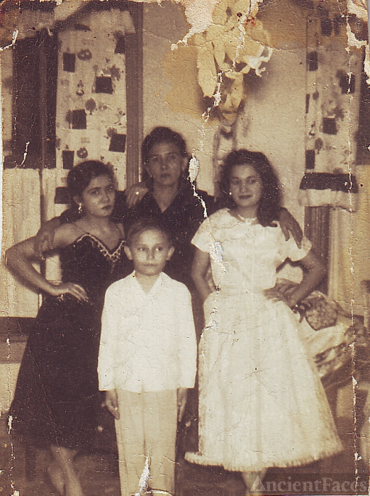 My Irizarry-Torres Family