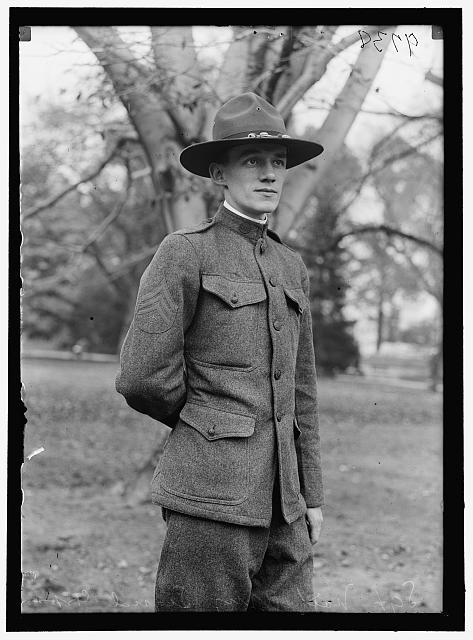 UNIFORMS: SERGEANT, SIGNAL CORPS, ARMY