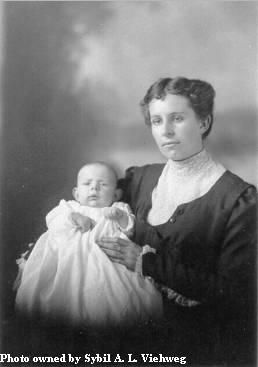 Elsie L. (Muma) Evans & child Charley