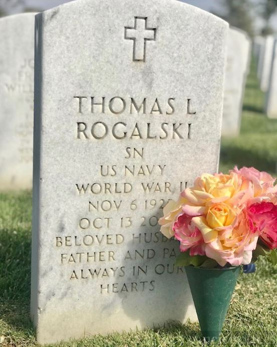 Thomas Leon Rogalski Grave - Headstone