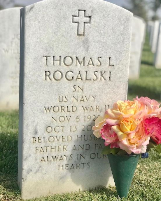 Thomas Leon Rogalski Grave - Headstone