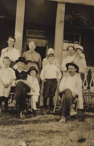 Unknown Family Photo