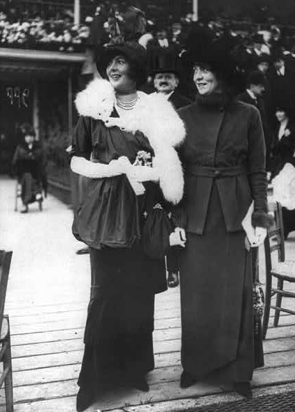 Paris Fashion Week 1913