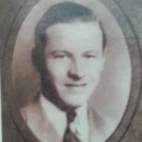 A photo of Calvin Hunzeker