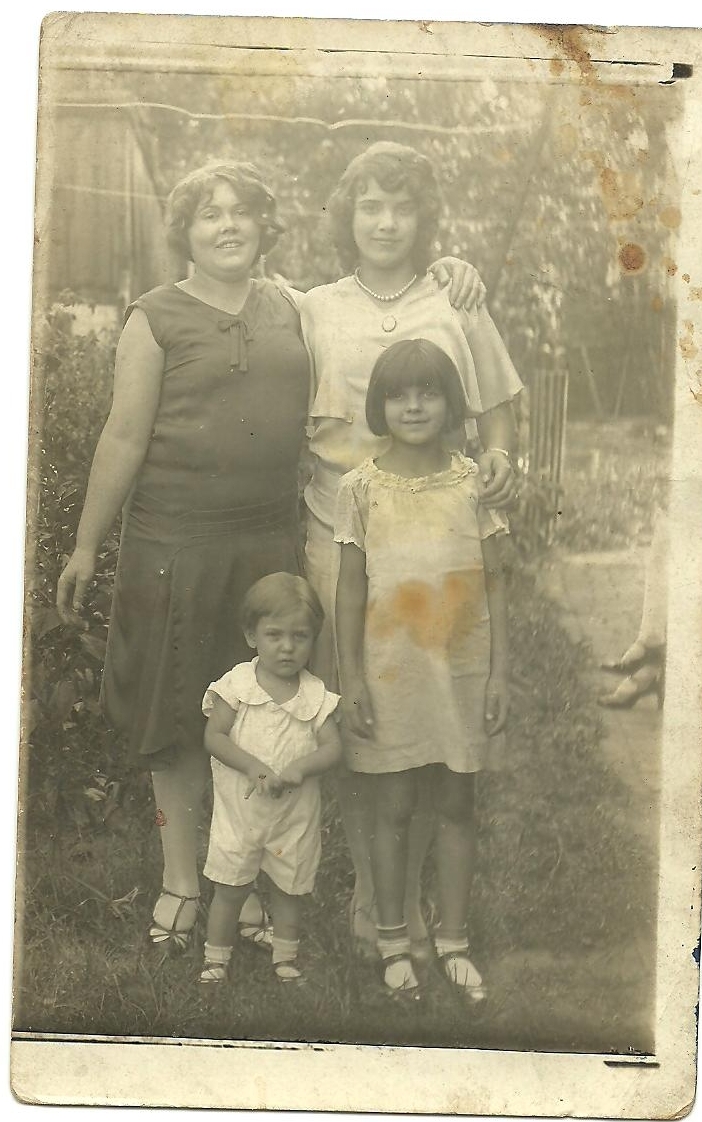 Alta Lindsey Vertrees & stepchildren, Kentucky 1931