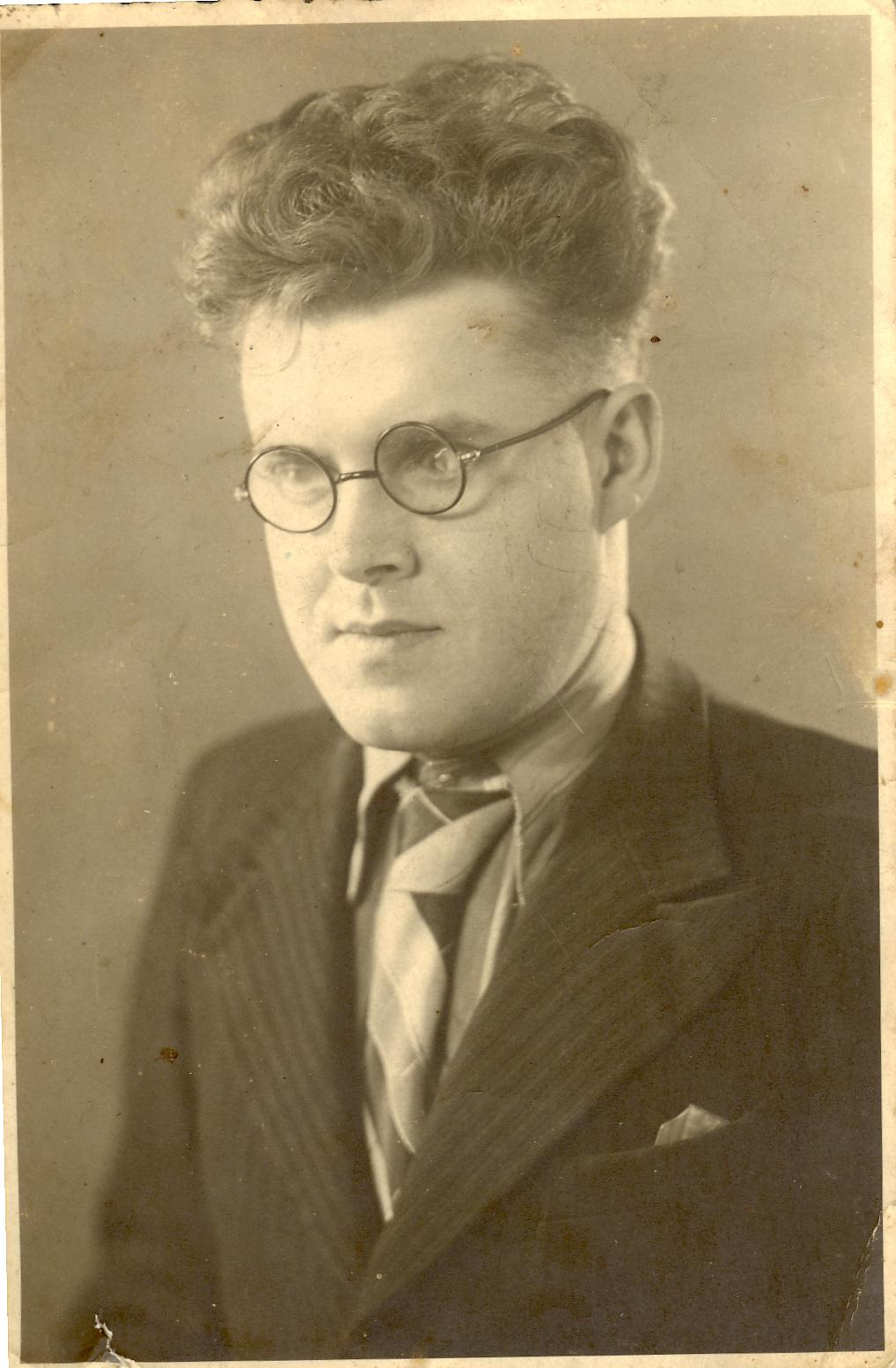 Erna Schlavin Relative
