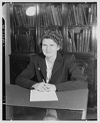 Eggers & Higgins, 542 5th Ave., New York City. Miss Hartman