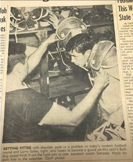 Larry Gates - Football
