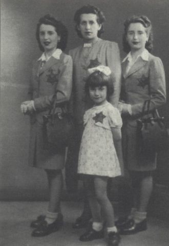 Charlotte Groner family 1942 