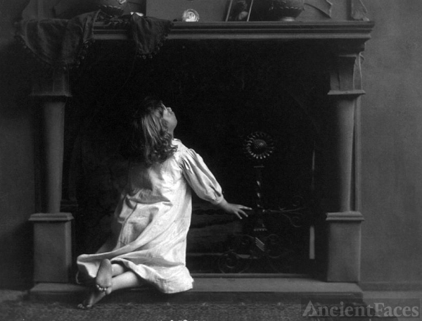 Christmas circa 1900