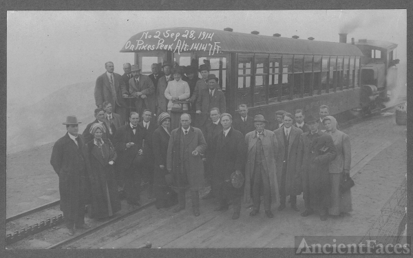 Walter Powell, Pike's Peak
