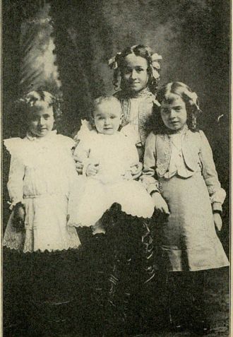  Muth girls New York 1902