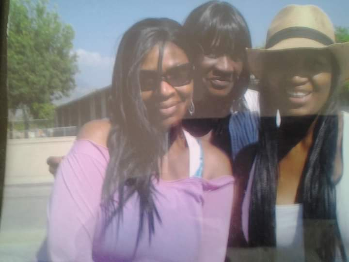 My Mother Beaulah (middle) My auntie Angel (pink shirt)  auntie Jamaica ( hat 🤠) i love them all. Sending love and prayers to My dearest Auntie Angel 🙏😭🕊️