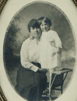 Jessie Smith Raiddo & Viola Smith