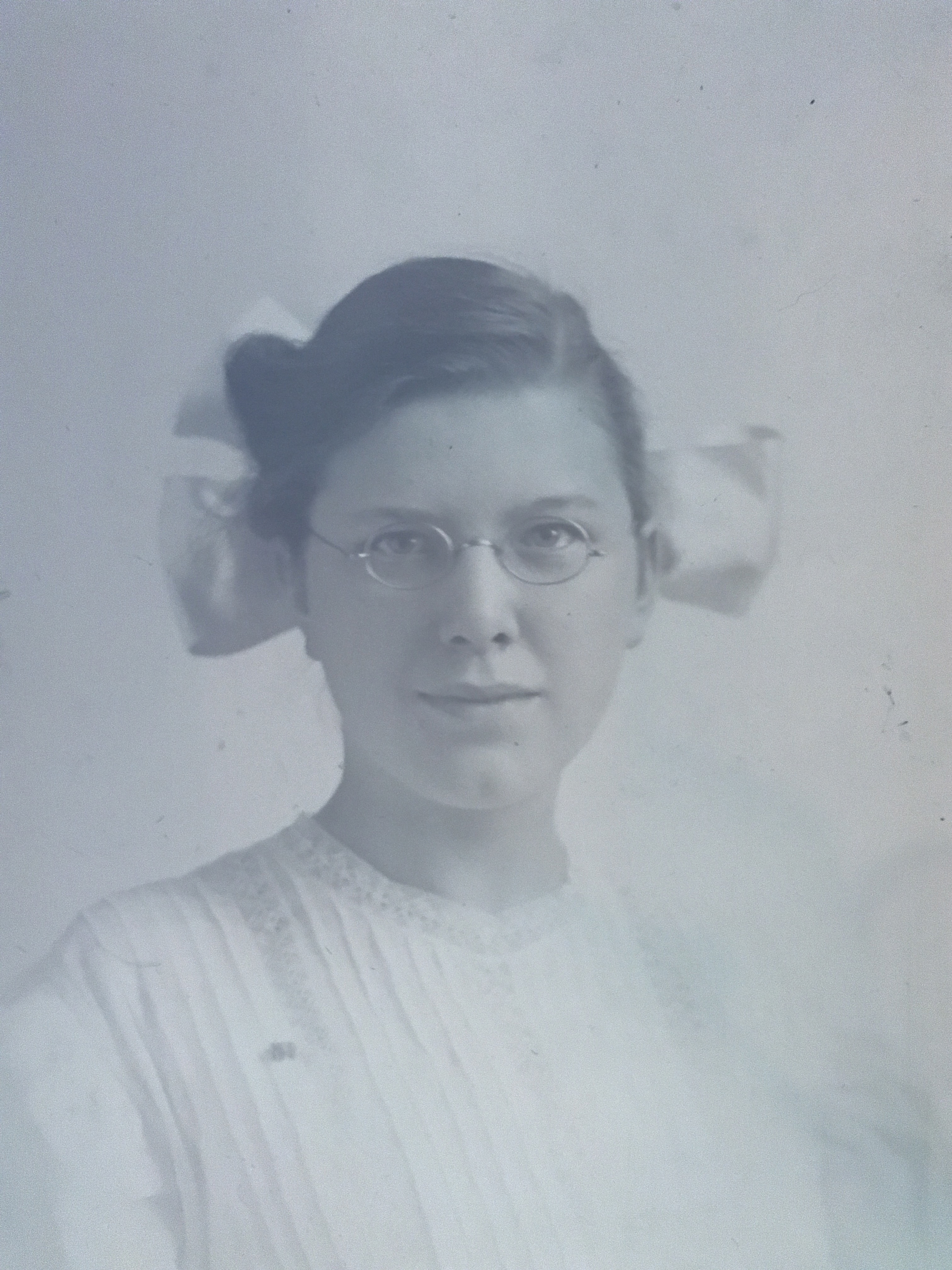Unknown Woman - glasses