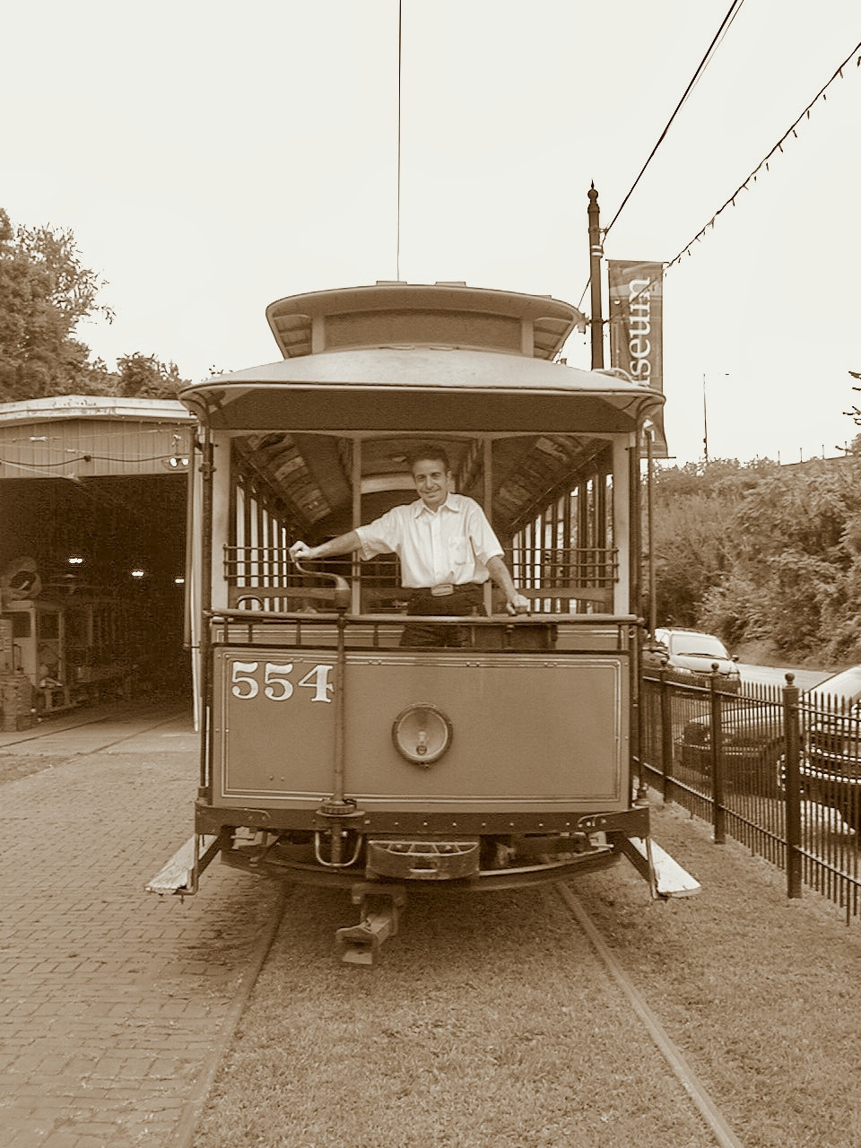 SCHMUDE GUEST OPERATING OPEN-PICNIC TROLLEY #554