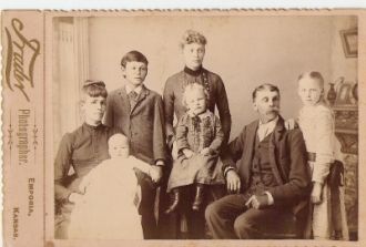 Jesse James Van Cleave and family