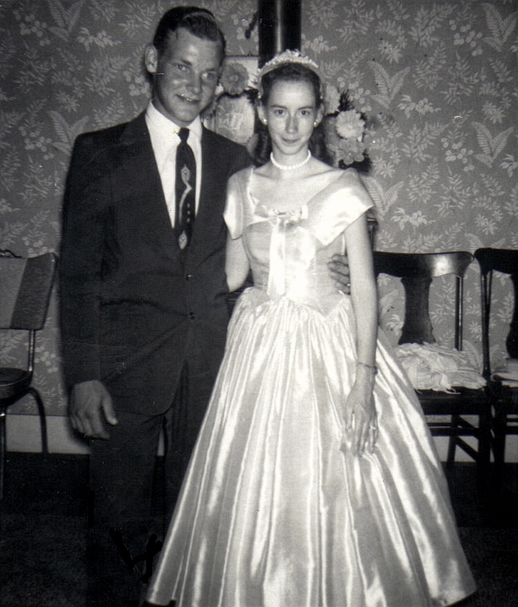 Mary Margaret Morrison weds Samuel Lee