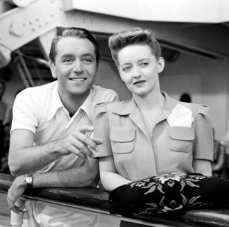 Paul Henreid and Bette Davis.