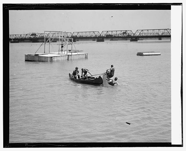 Canoe tilting, Moose Field Day, Arlington Beach, 8/22/25