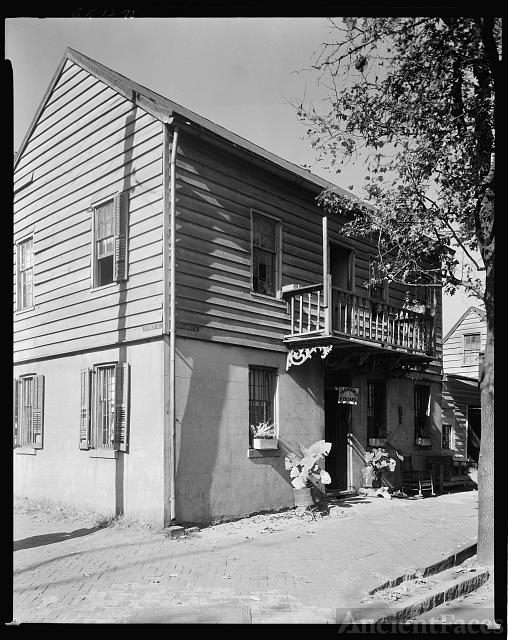 417 Montgomery Street, Savannah, Chatham County,