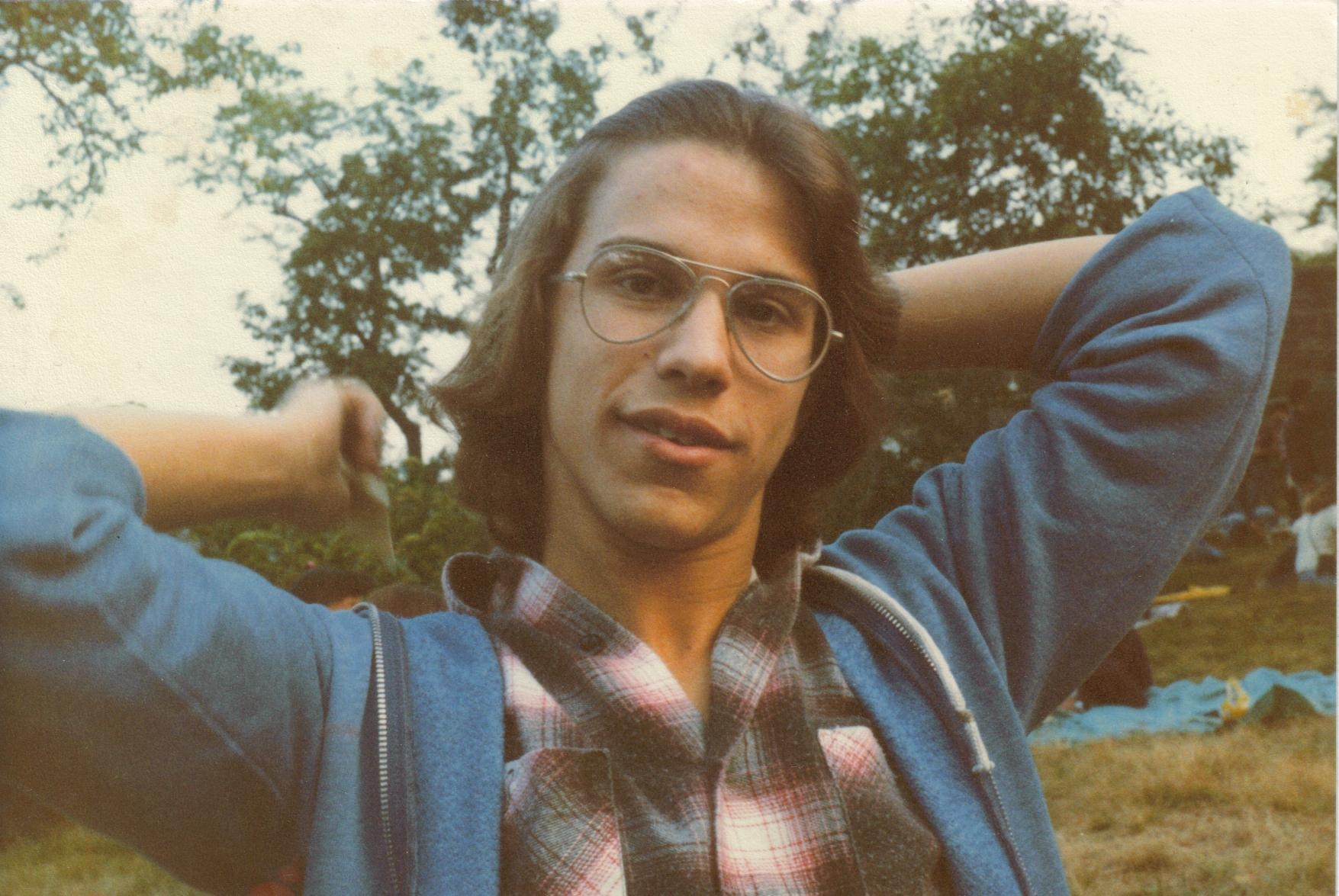 Robert G Caramico