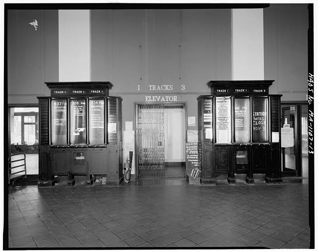 13. INTERIOR, GATE TO TRACKS Back Bay Station, 145...