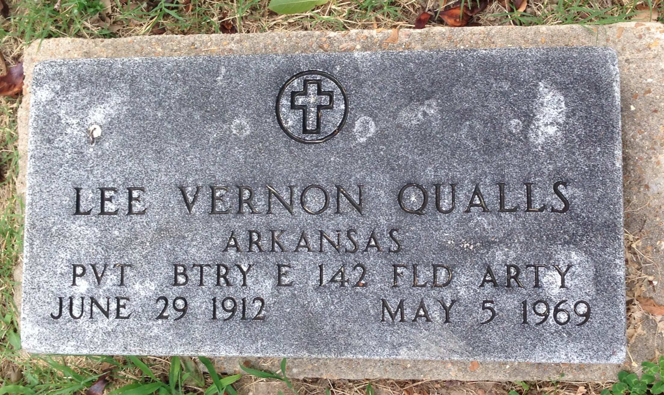 Lee Vernon Qualls