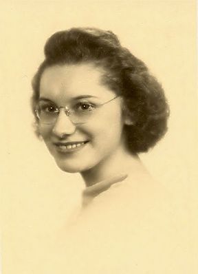 Vera VanWatermeulen's Senior Photo