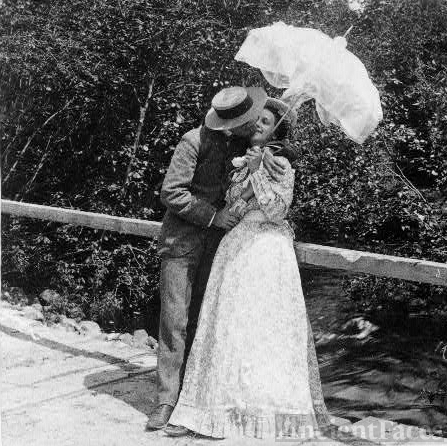 The Summer girl and her sweetheart