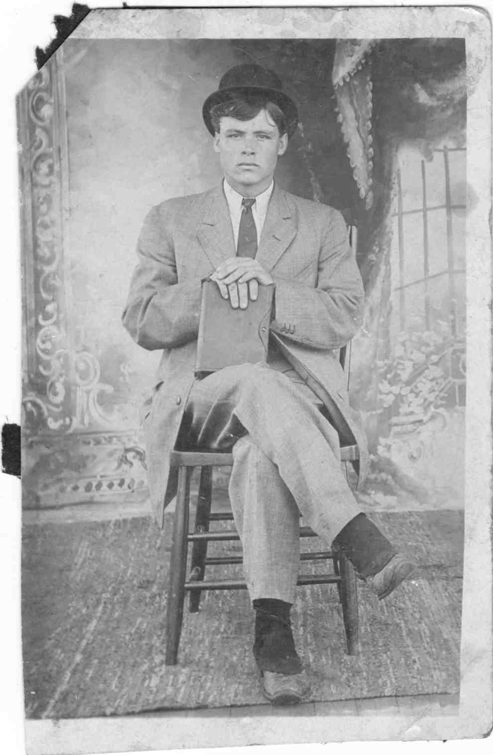 Unknown man, Exeter Album #1