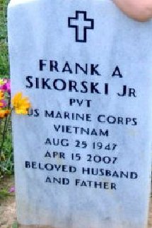 tombstone of Frank Albert Sikorski