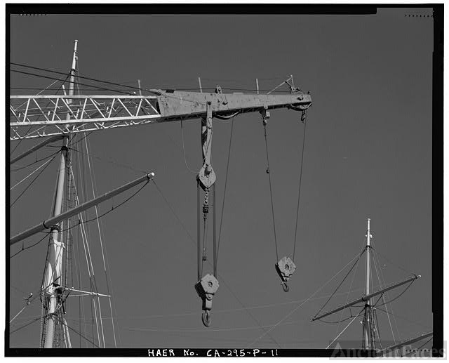 11. MODEL 200 CRANE, GENERAL ARRANGEMENT & CLEARANCES....