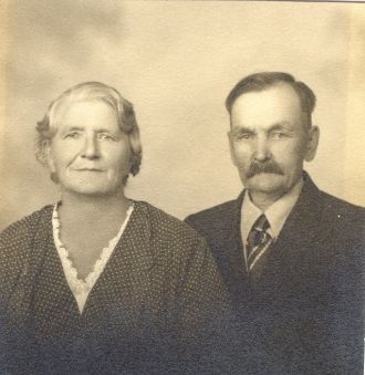 Anna and Peder Sata