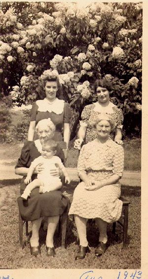 FIVE GENERATIONS PICTURE