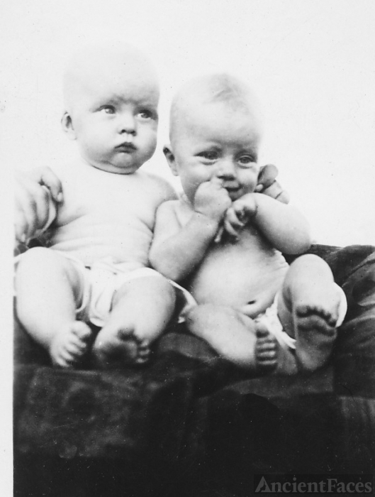 Donald & Daniel Felts, New Mexico 1919