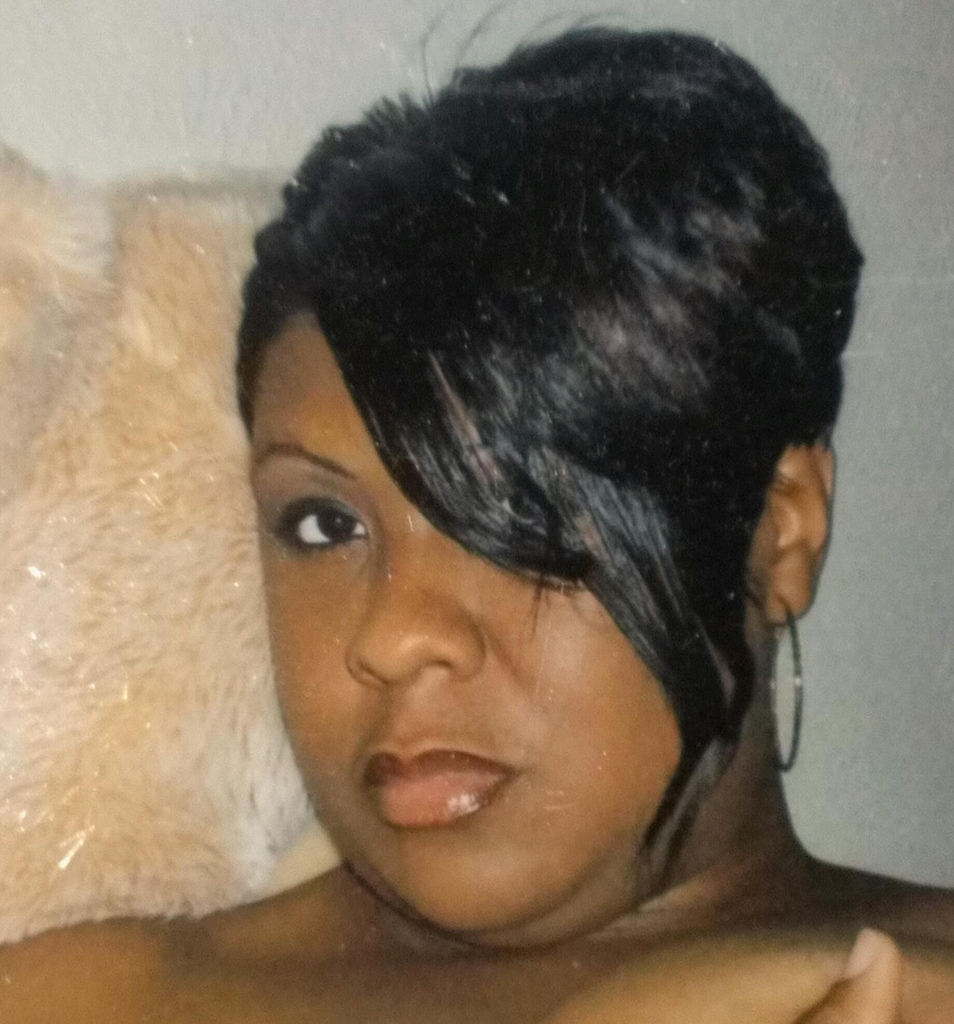 Demeshia R. (Laster) Larkin