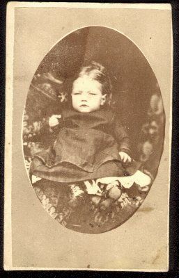 Cartes-Ed-Visite Unknown Baby Logan, UT area