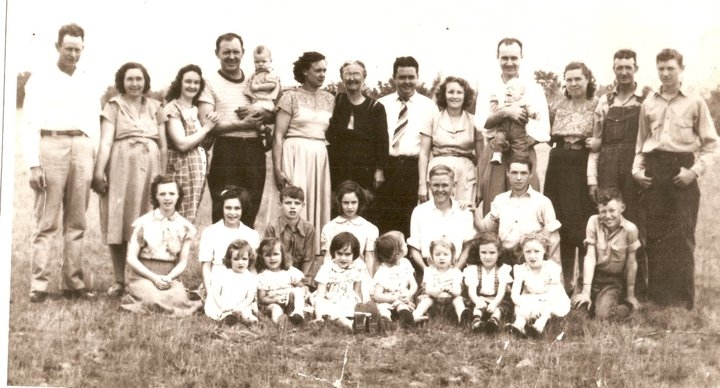 James & MarthaAnn Branscum family 