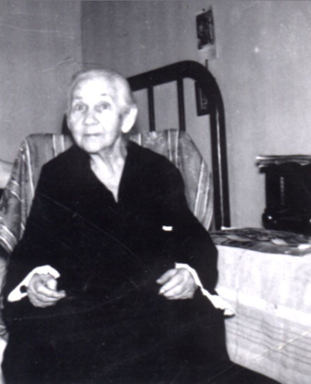 Harriet Averell Vier