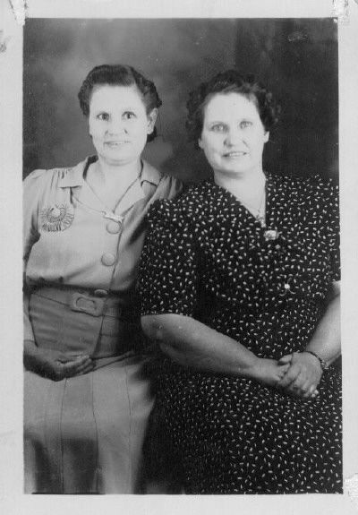 Minnie and Nora Condley AR